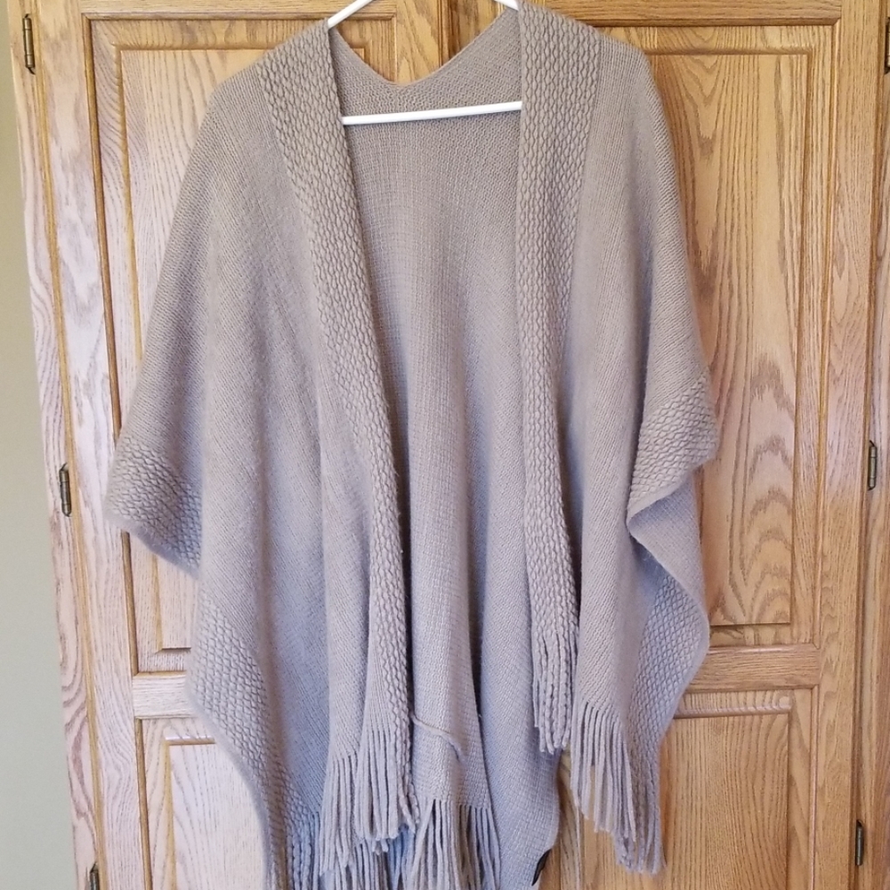 Everything In Love Poncho
